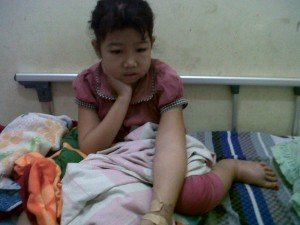 Kasum dirawat di RSU Datu Beru Takengon. (Lintas Gayo | Maharadi)