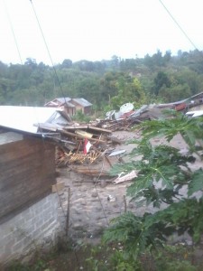 Banjir Bandang Fajar Harapan, foto Supri Adi