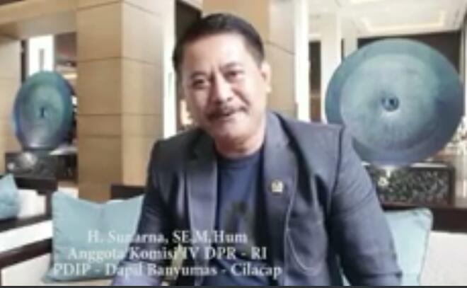 H. Sunarna SE. M.Hum salah satu Anggota DPR-RI dari Fraksi PDI-P